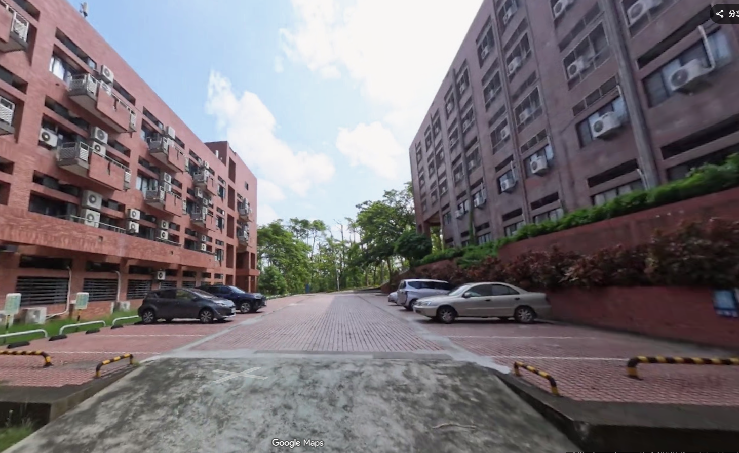 物理系與化生系中間停車場